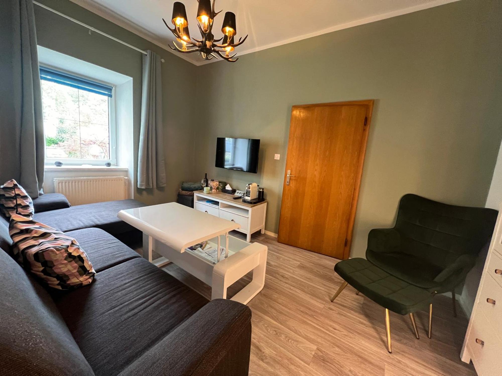 Ausseerland Apartments - Relax, Ski, Hike And Bike, Garden, Parking, Bbq, Near Hallstatt, Loser, Tauplitz And Krippenstein, Free Wi-Fi And Netflix Bad Aussee Esterno foto